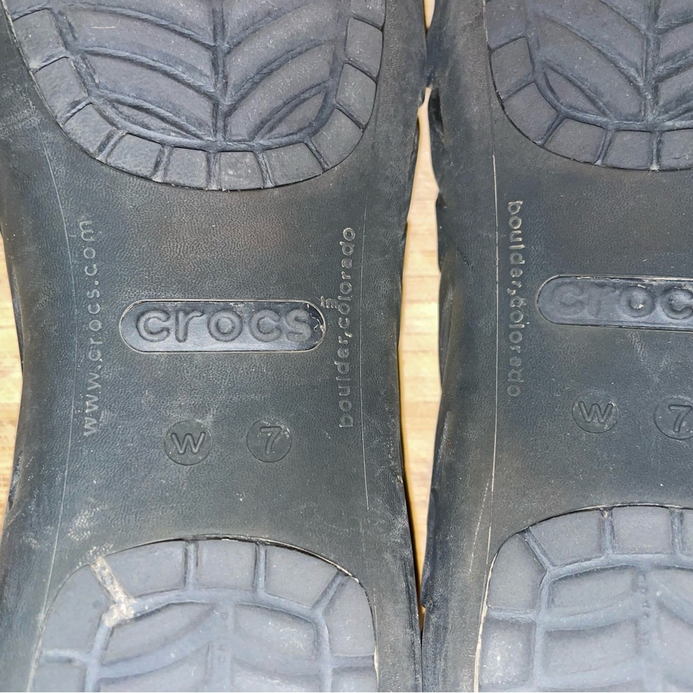 CROCS black ballet flats
Size 7 - Picture 6 of 6